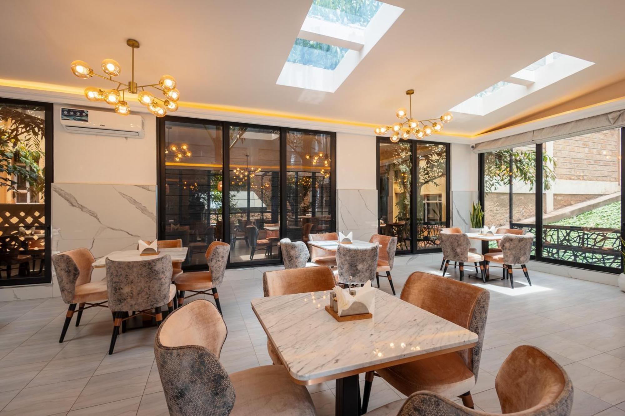 Iman Hotel Isiolo 外观 照片
